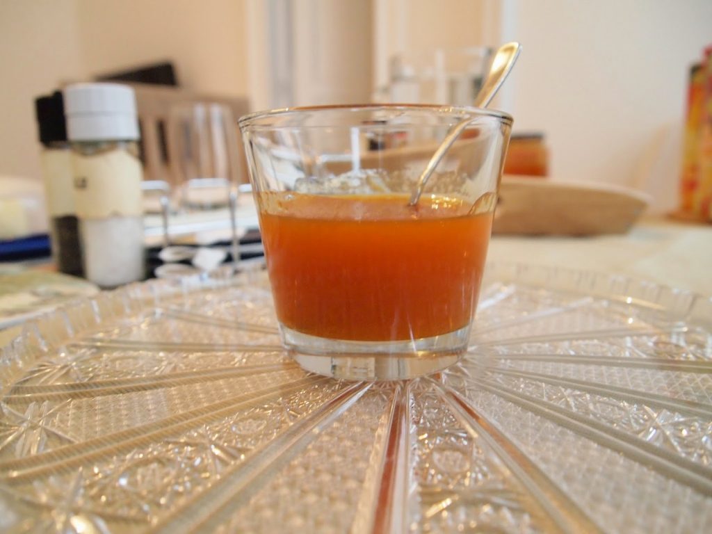 Upcycling: Kerzenglas wird Marmeladeglas