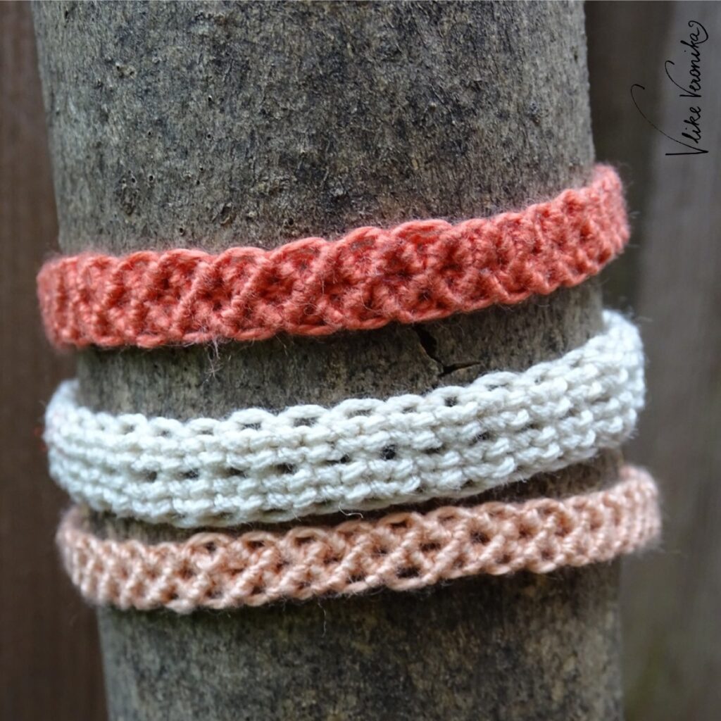 Einfärbige Sommerarmbänder selber machen: So knüpfst Du monochrome Freundschaftsbändchen.