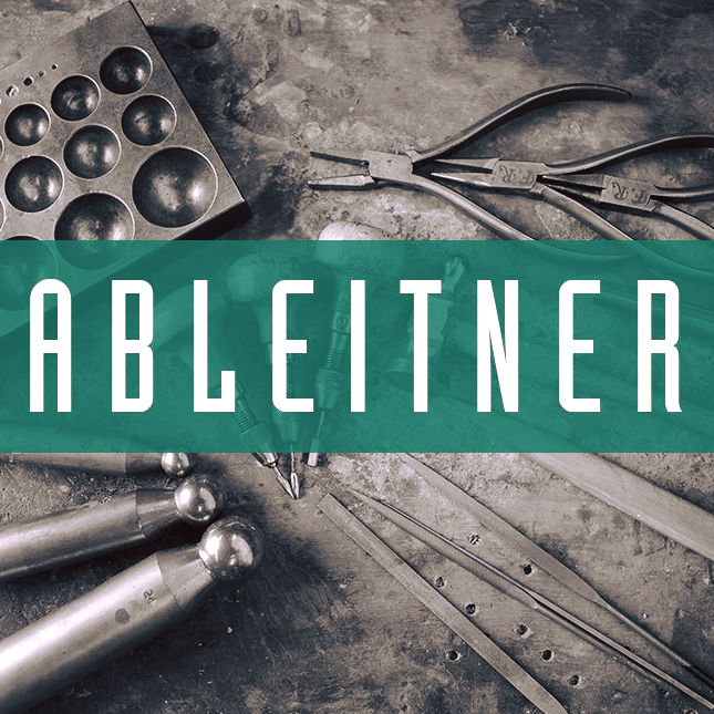 Die Goldschmiedemanufaktur Ableitner ist eine der wenigen echten Schmuckmanufakturen in Österreichs, die vor Ort Schmuckstücke nach eigenen Entwürfen fertigt.