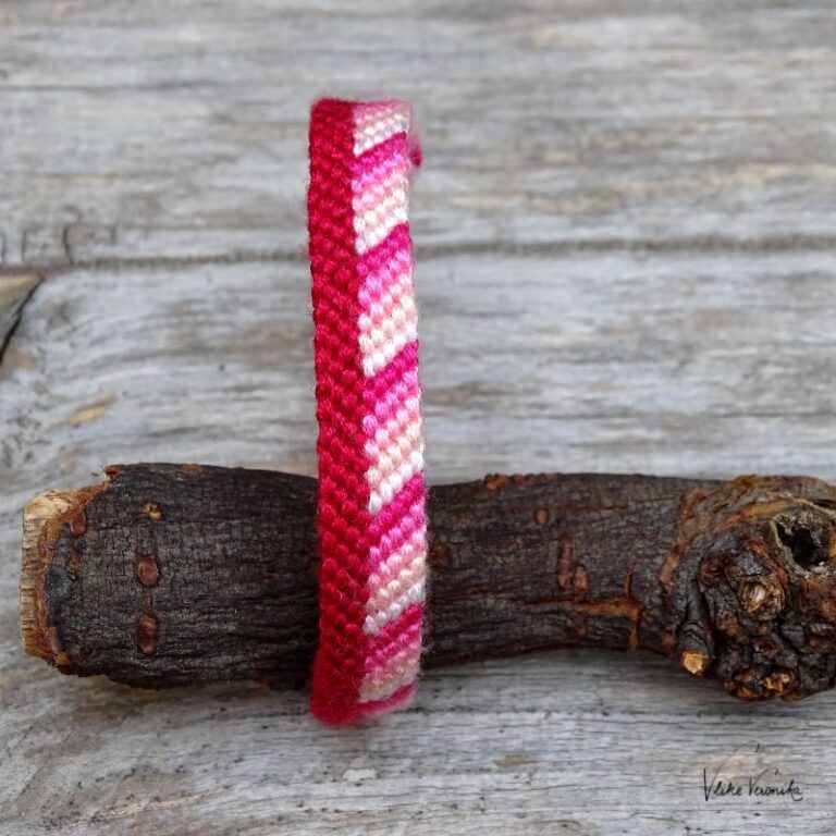 VlikeVeronika_Anleitungen für V-Muster und Pfaumuster knüpfen_04