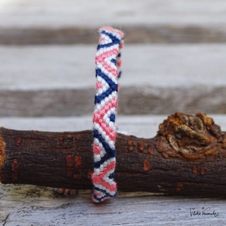 Armbänder knüpfen lernen_Zick-Zack-Muster