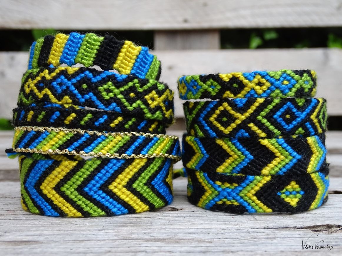 Willst du Freundschaftsbänder in vier Farben knüpfen? Hier warten Armbandideen in Schwarz, Gelb, Grün und Blau auf dich.