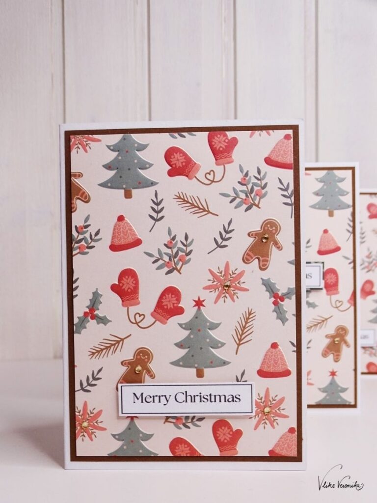 Merry Christmas Weihnachtskarte mit Handschuh- und Lebkuchenmann-Motiv